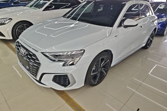 奥迪A3 2023款 改款 Sportback 35 TFSI 时尚运动型