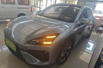 宝骏云海 2024款 140km 插混版