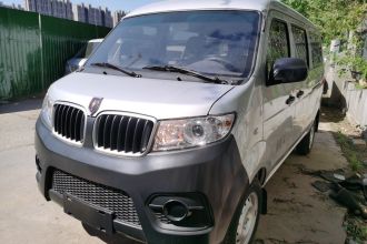 金杯 小海狮X30 2024款 1.5L 冠军型客车 5/6/7座