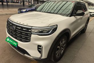 福特 探险者 2023款 EcoBoost 285 四驱钛金版 6座