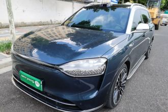 鸿蒙智行 问界M9 2024款 增程 Ultra版 42kWh 6座版