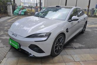 比亚迪 海豹 2025款 600四驱智驾版