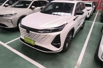 长安CS75 PLUS 2026款 智慧冠军版 1.5T 新蓝鲸 智航型