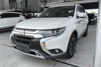 三菱 欧蓝德 2019款 2.4L 四驱致享版 5座 国V