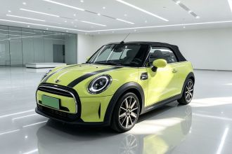 MINI 2022款 1.5T COOPER CABRIO Sidewalk