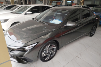 现代 伊兰特 2023款 1.5L CVT GLX精英版