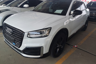 奥迪Q2L 2020款 35 TFSI 进取动感型