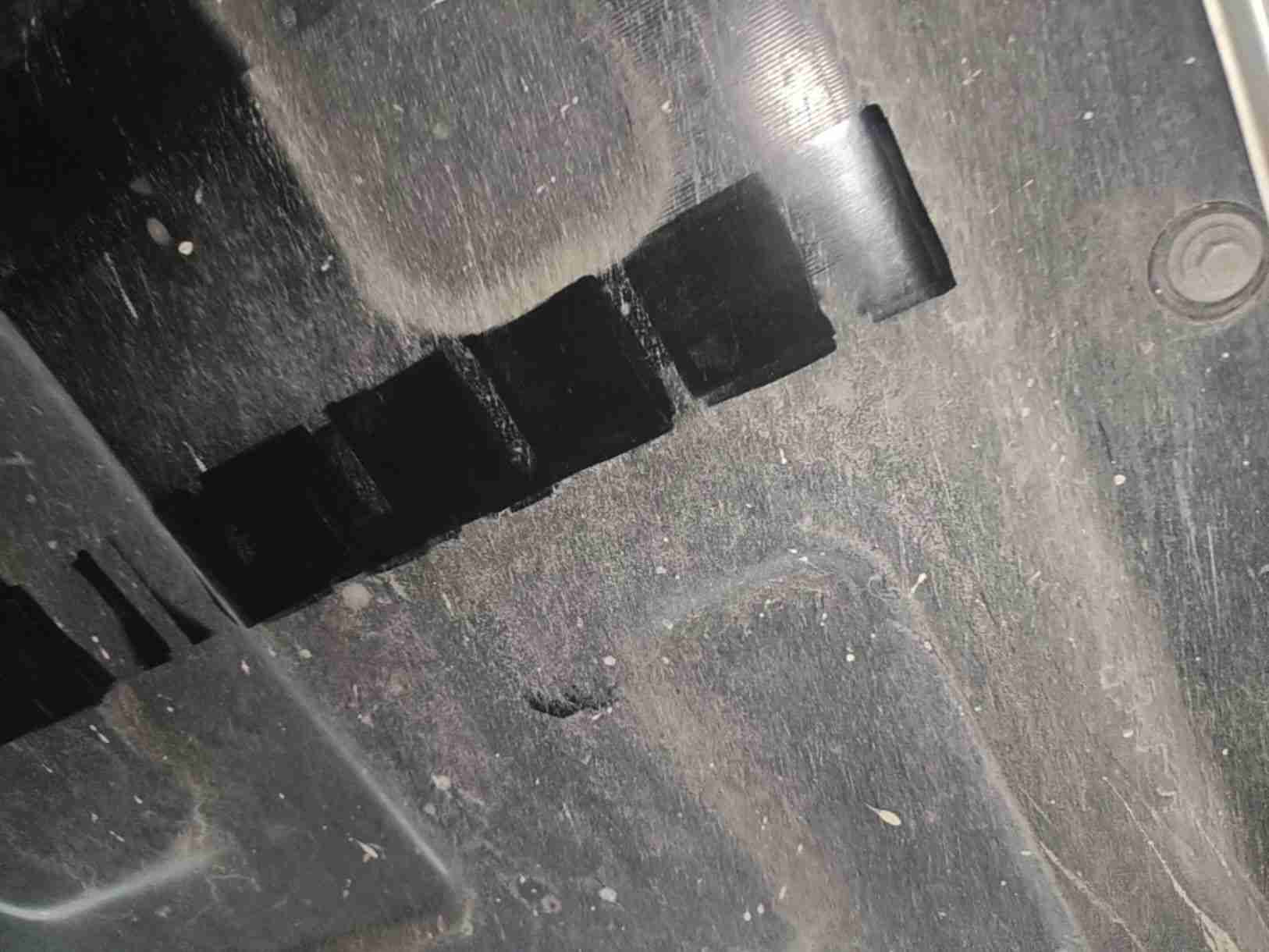 动力电池箱底板更换记录（换电车型）