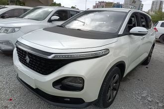 宝骏RM-5 2019款 1.5T 手动24小时在线精英型 7座