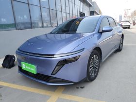 日产N6 2026款 180 Max