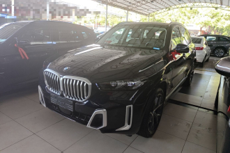 宝马X5 2023款 xDrive 30Li 尊享型M运动套装