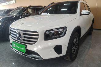 奔驰GLB 2024款 GLB 220 动感型