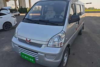 五菱汽车 五菱荣光 2021款 1.5L加长基本型封窗车5座L3C