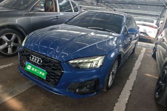 奥迪A5 2023款 Coupe 40 TFSI 时尚动感型