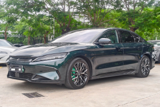 比亚迪 汉 2022款 EV 610KM四驱千山翠限量版