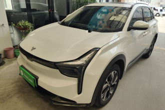 哪吒汽车 哪吒U 2022款 智400 Pro 三元锂