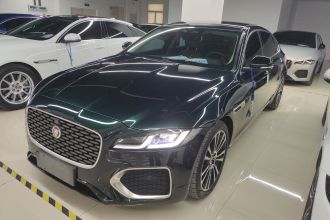 捷豹XFL 2024款 2.0T P250 两驱尊享豪华版