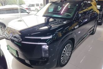 腾势N8L 2025款 尊荣型