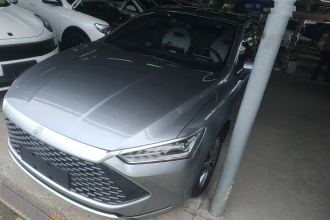 比亚迪 秦PLUS 2023款 冠军版 DM-i 120KM领先型