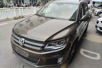 大众 途观 2016款 300TSI 自动两驱豪华版