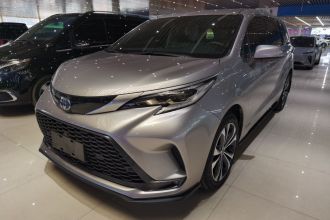 丰田 格瑞维亚 2022款 2.5L混动 尊爵版