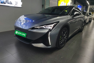 ARCFOX极狐 极狐 阿尔法S5 2024款 708MAX 200kW