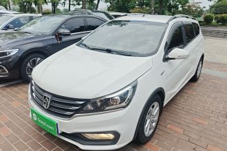 宝骏310W 2017款 1.5L 手动时尚型 国V