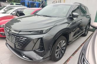 长安CS75 PLUS 2023款 第三代 1.5T 自动尊贵型
