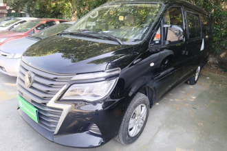 东风风行 菱智 2023款 M5L 1.6L 基本型 7座