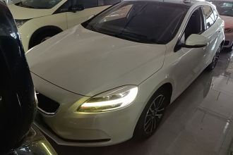 沃尔沃V40 2017款 T3 智逸版