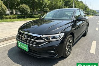 大众 速腾 2023款 200TSI DSG超越版