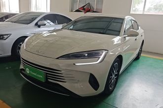 比亚迪 海豹07 DM-i 2025款 DM-i 1.5L 70km 精英型