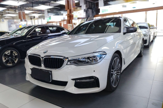 宝马5系 2018款 530Li 尊享型 M运动套装