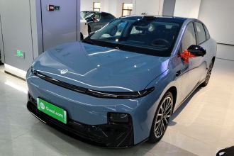 零跑汽车 零跑B01 2025款 550激光雷达版
