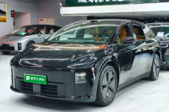 理想汽车 理想i6 2025款 两驱标准版