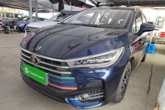 比亚迪 宋MAX 2017款 1.5T 自动智联尊贵型 7座