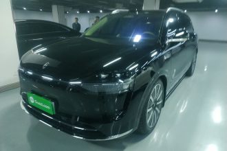 鸿蒙智行 问界M9 2025款 增程 Max版 52kWh 6座版 (192线激光雷达）