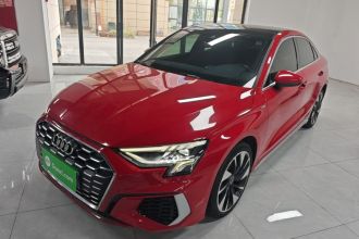 奥迪A3 2022款 A3L Limousine 35 TFSI 时尚运动型