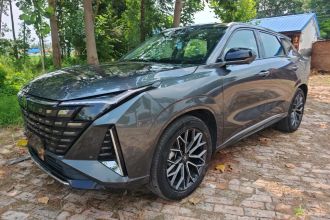 长安UNI-Z 2025款 1.5T 尊贵型