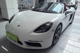保时捷718 2022款 Boxster 2.0T