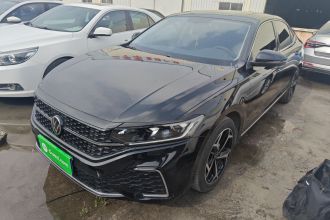 大众 帕萨特 2026款 出众款 330TSI 星空精英版