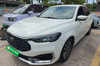 福特 福睿斯 2021款 1.5L 自动钻石版