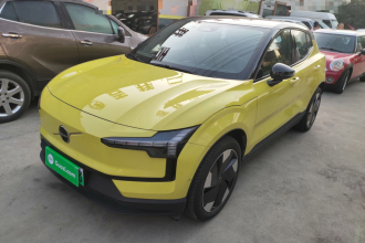 沃尔沃EX30 2025款 后驱长续航版 Ultra