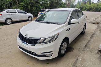 起亚K2 2015款 三厢 1.4L MT GLS
