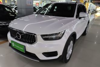 沃尔沃XC40 2021款 T3 智行时尚版
