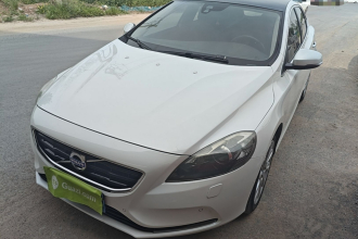 沃尔沃V40 2016款 T4 智雅版