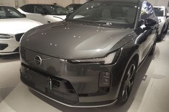沃尔沃XC70插电式混动 2026款 四驱超长续航Ultra