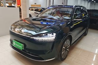 鸿蒙智行 问界M9 2024款 增程 Ultra版 42kWh 6座版