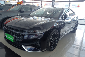 岚图汽车 岚图追光 2024款 PHEV 四驱超长续航旗舰版