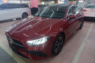 奔驰A级 2023款 A 200 L 动感型